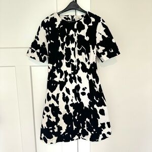 Diane Von Furstenberg White Black Print Fit & Flare Short Sleeve Mini Dress 4